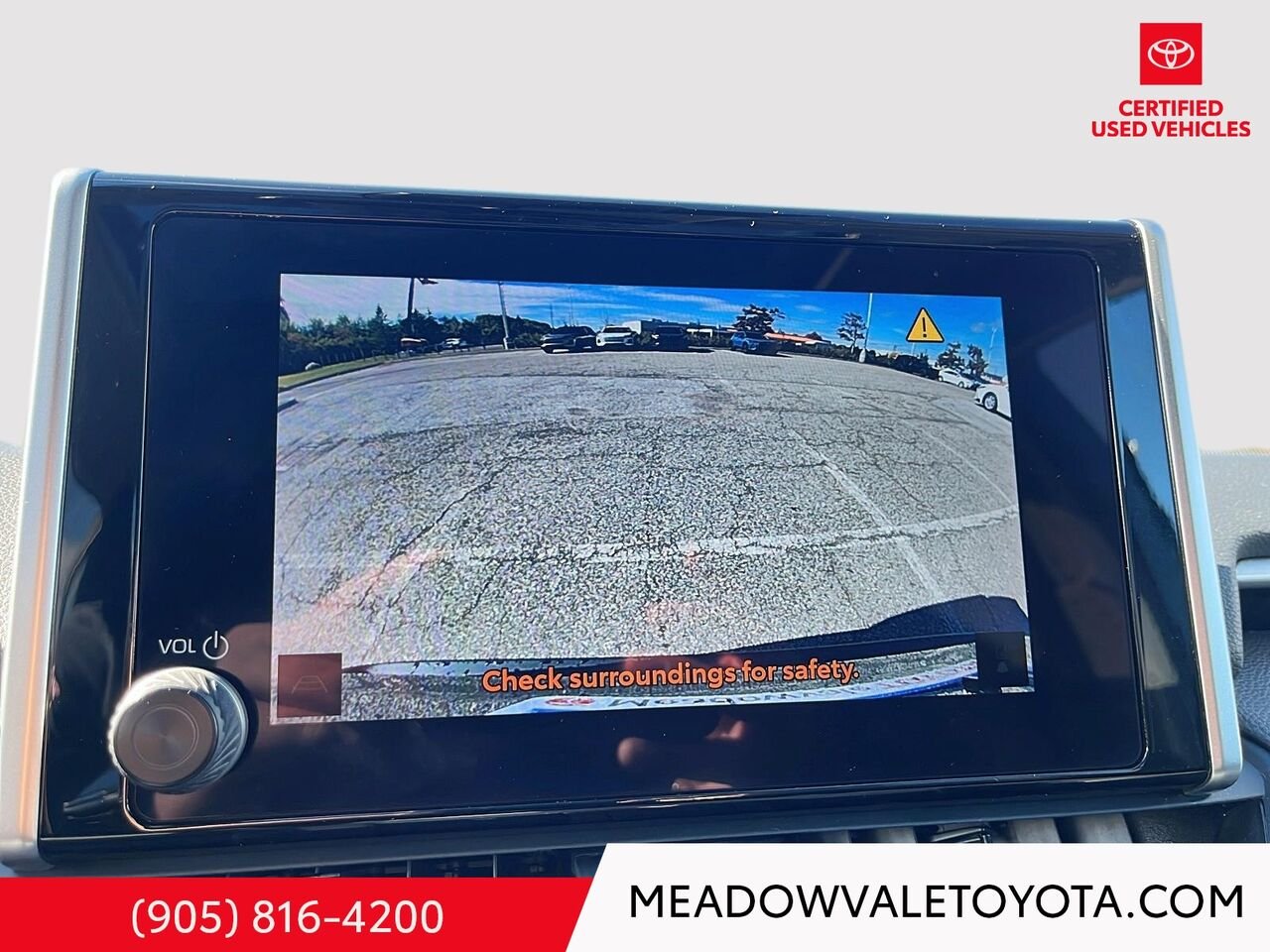 2024 Toyota RAV4 One Owner, Clean Car Fax, Power Sunroof, Power Trunk, Power Seat Grey Mississauga - photo #14