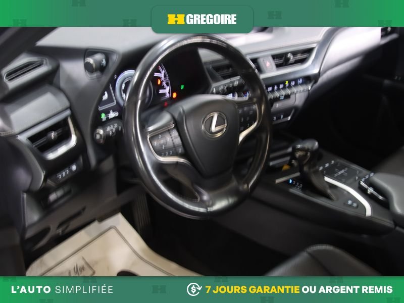 Lexus UX 2019 Noir Saint-Eustache - photo #21