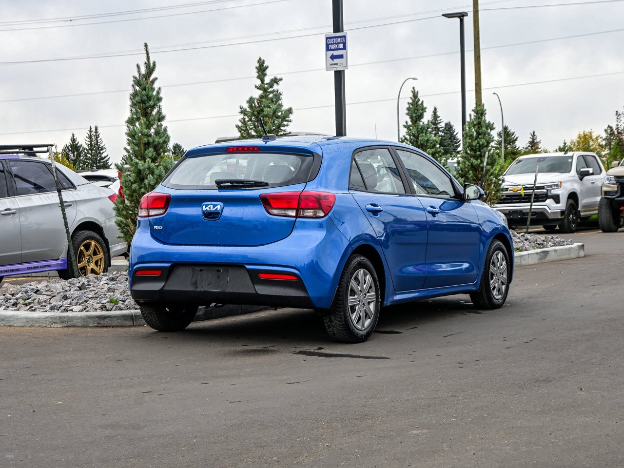2023 Kia Rio 5-door LX+ IVT Blue Sherwood Park - photo #12