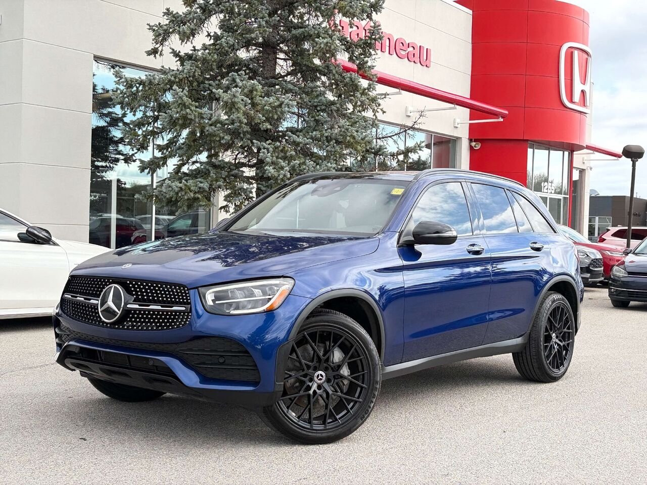 2020 Mercedes-Benz GLC GLC 300 Blue Gatineau - photo #7