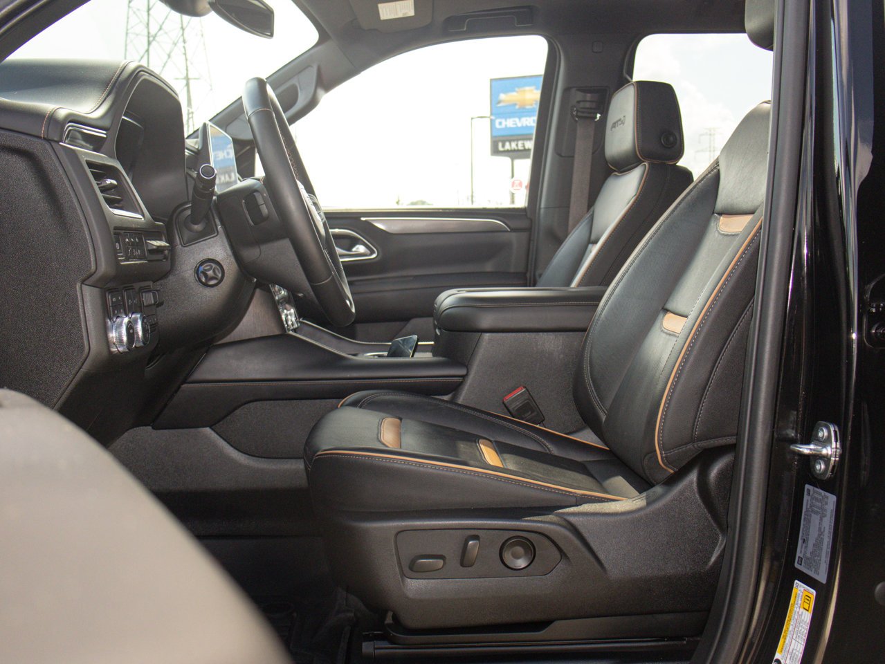 2024 GMC Yukon XL 4WD 4dr AT4 Black Sherwood Park - photo #18