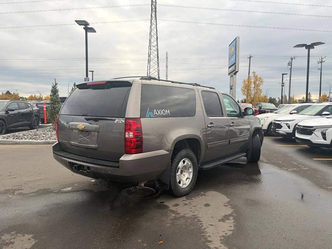 2013 Chevrolet Suburban 4WD 4dr 1500 LT w/1SD Brown Sherwood Park - photo #4