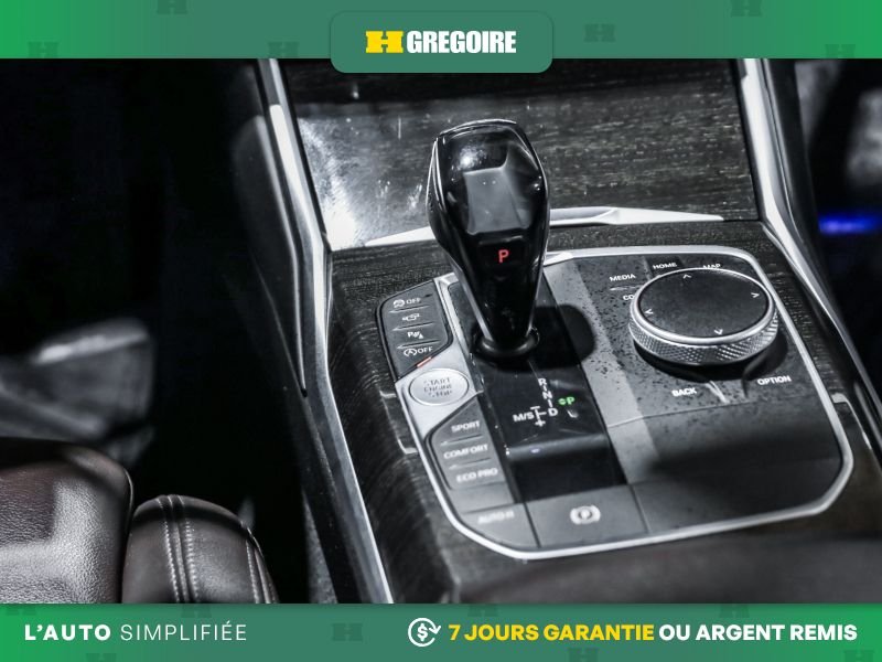 BMW 330I 823386 | 330i xDrive AUTO AC CUIR TOIT NAV MAGS CAM RECULE 2019 Argent Laval - photo #20