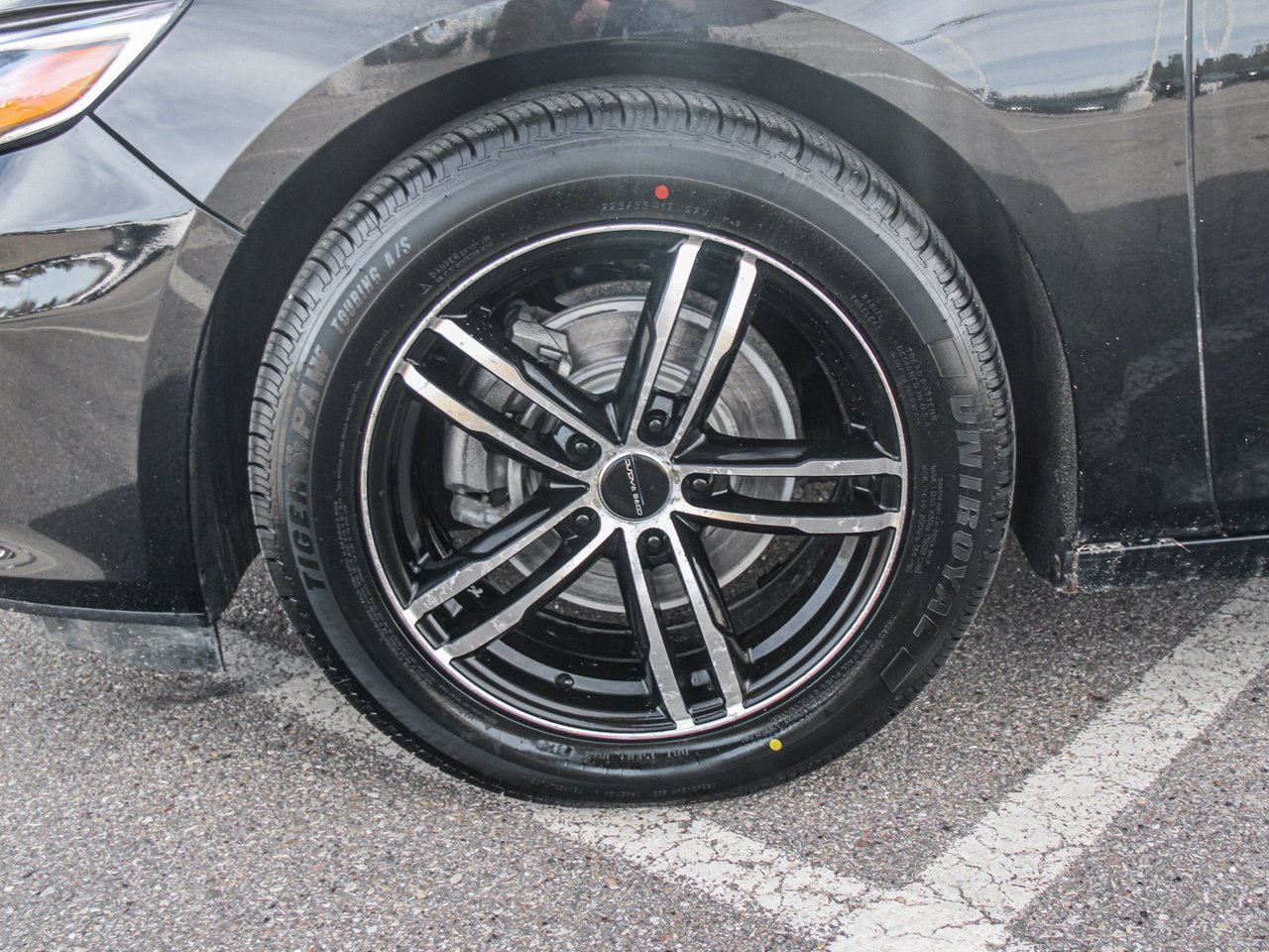 2019 Chevrolet Malibu 4dr Sdn LT w/1LT Black Sherwood Park - photo #11