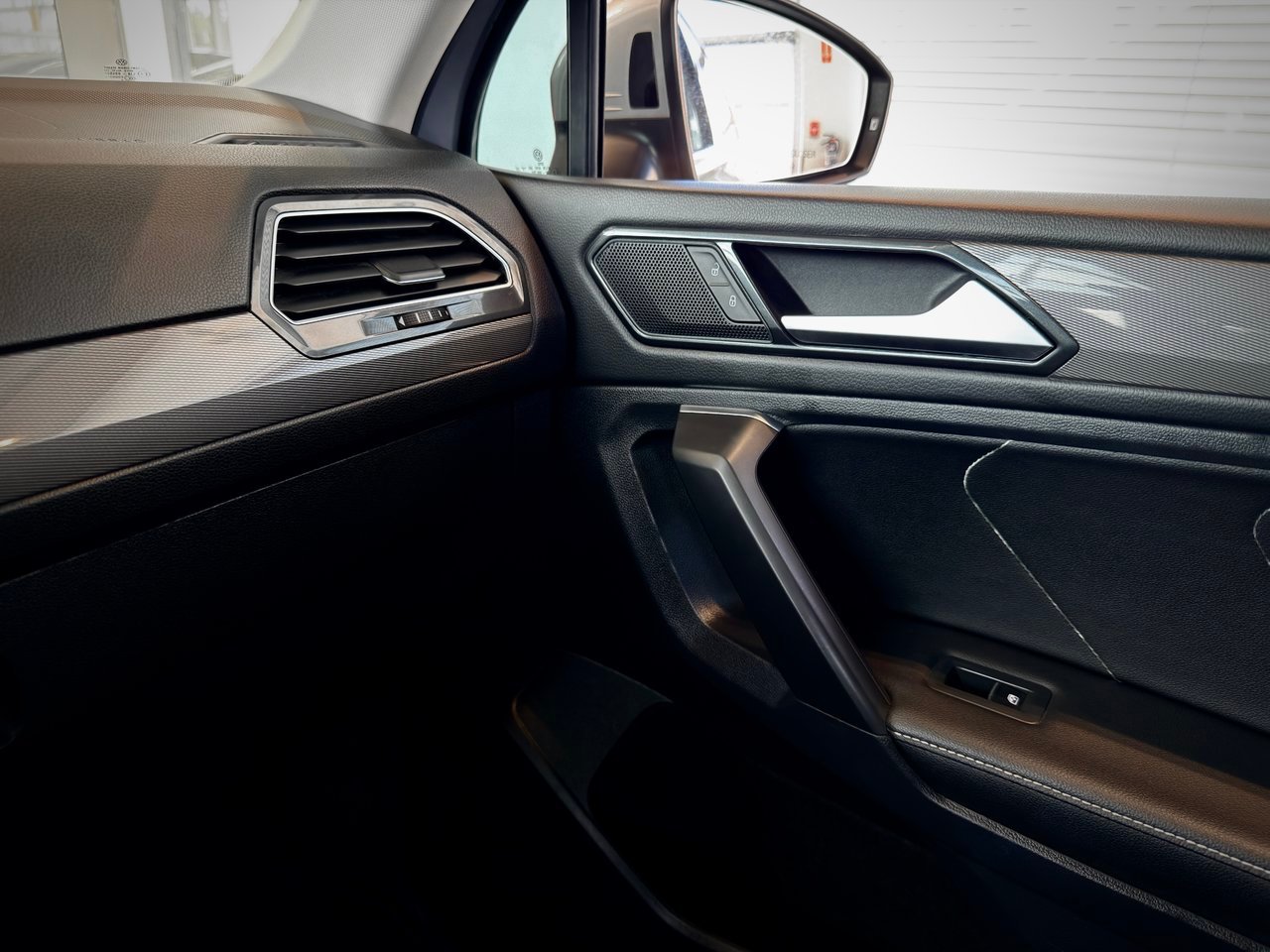 2023 Volkswagen Tiguan Notre-Dame-des-Prairies - photo #29