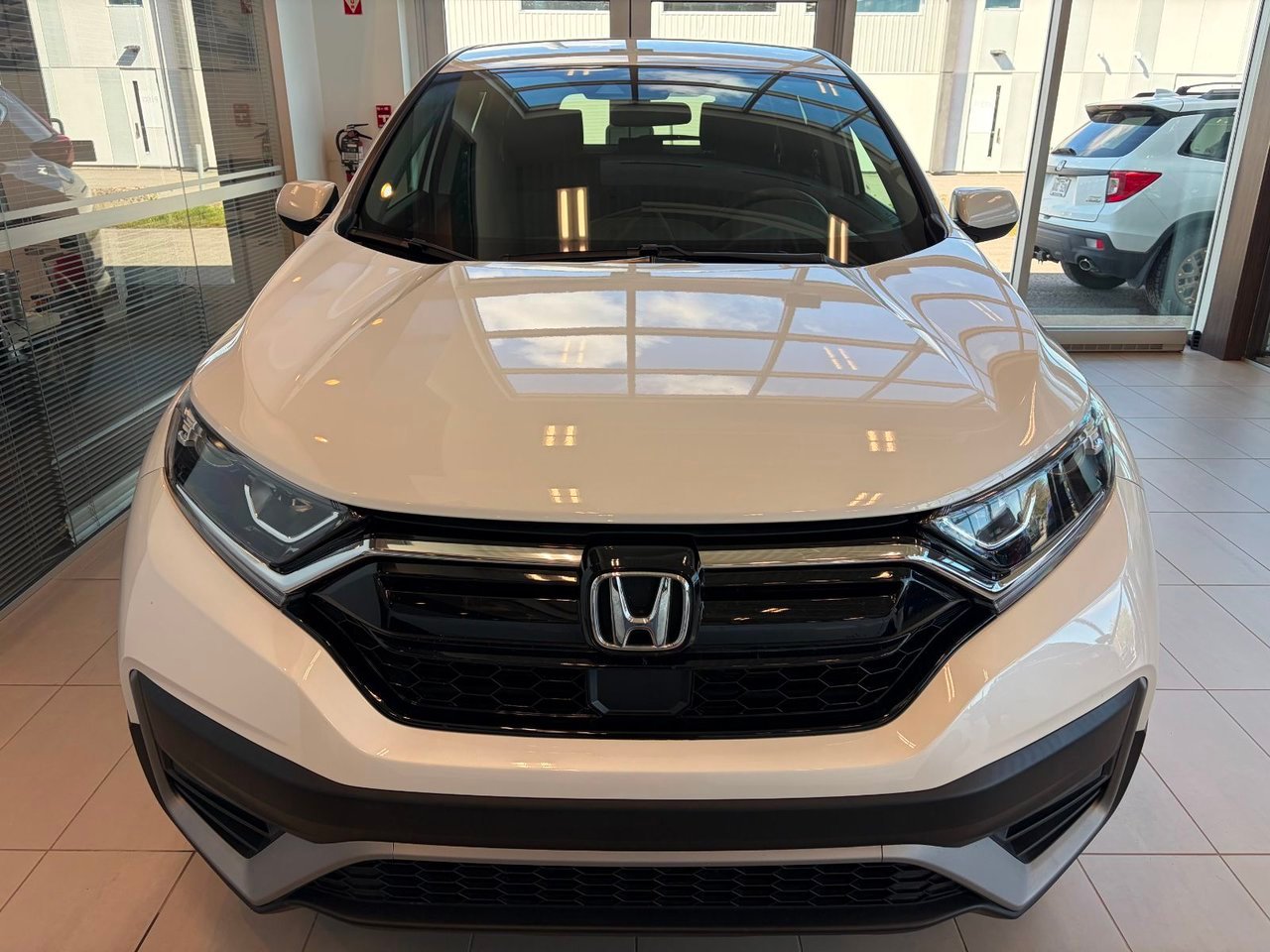 2021 Honda CR-V White Notre-Dame-des-Prairies - photo #1