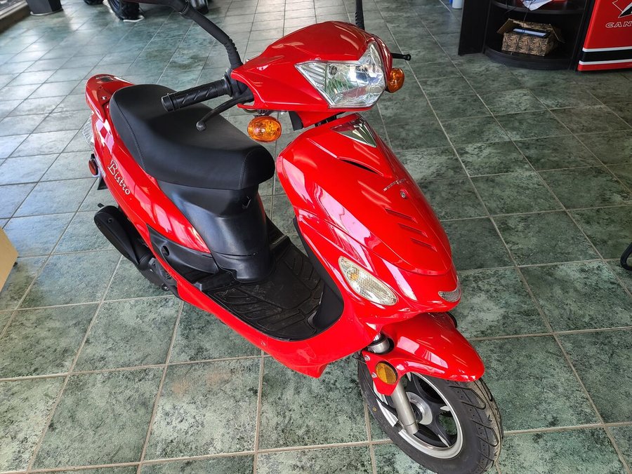 2020 SCOOTTERRE BISTRO 2020 Red