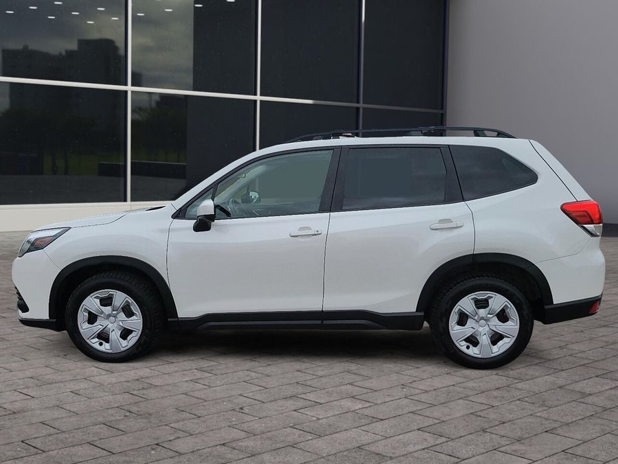 2022 Subaru Forester 2022 White