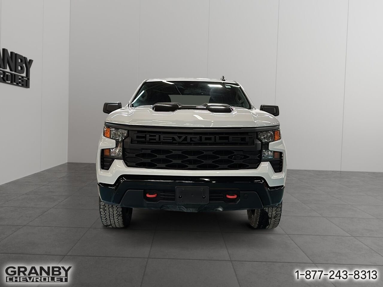 Chevrolet Silverado 1500 Custom Trail Boss Boite 6,6 V8 | G3711 2024 Blanc Granby - photo #1