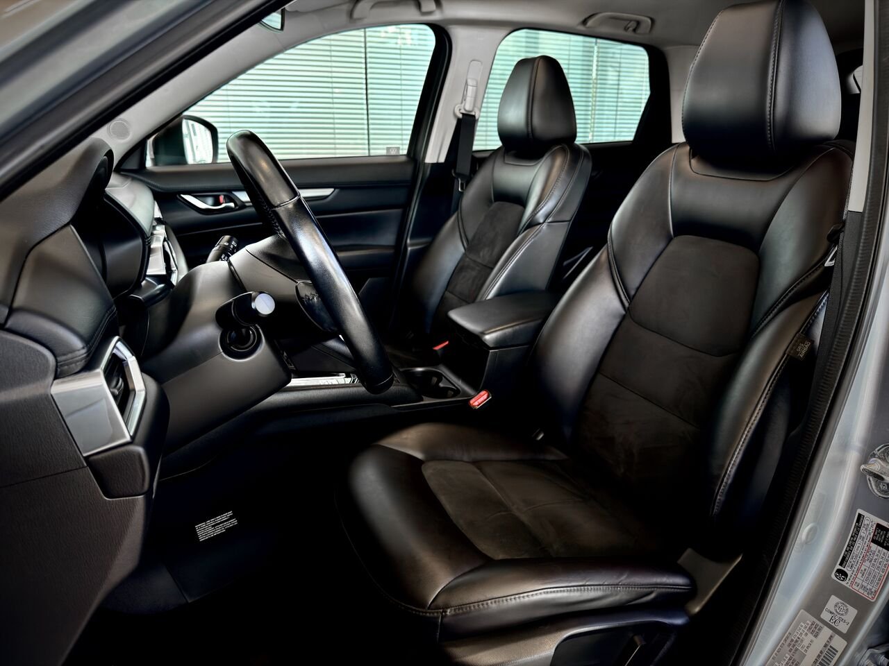 2020 Mazda CX-5 Silver Notre-Dame-des-Prairies - photo #14