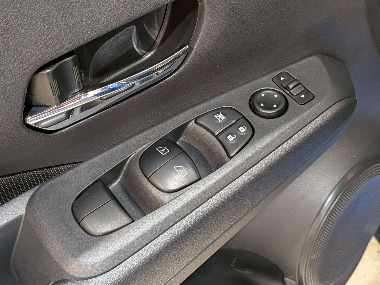 2024 Nissan Kicks SV FWD Blue Val-David - photo #30