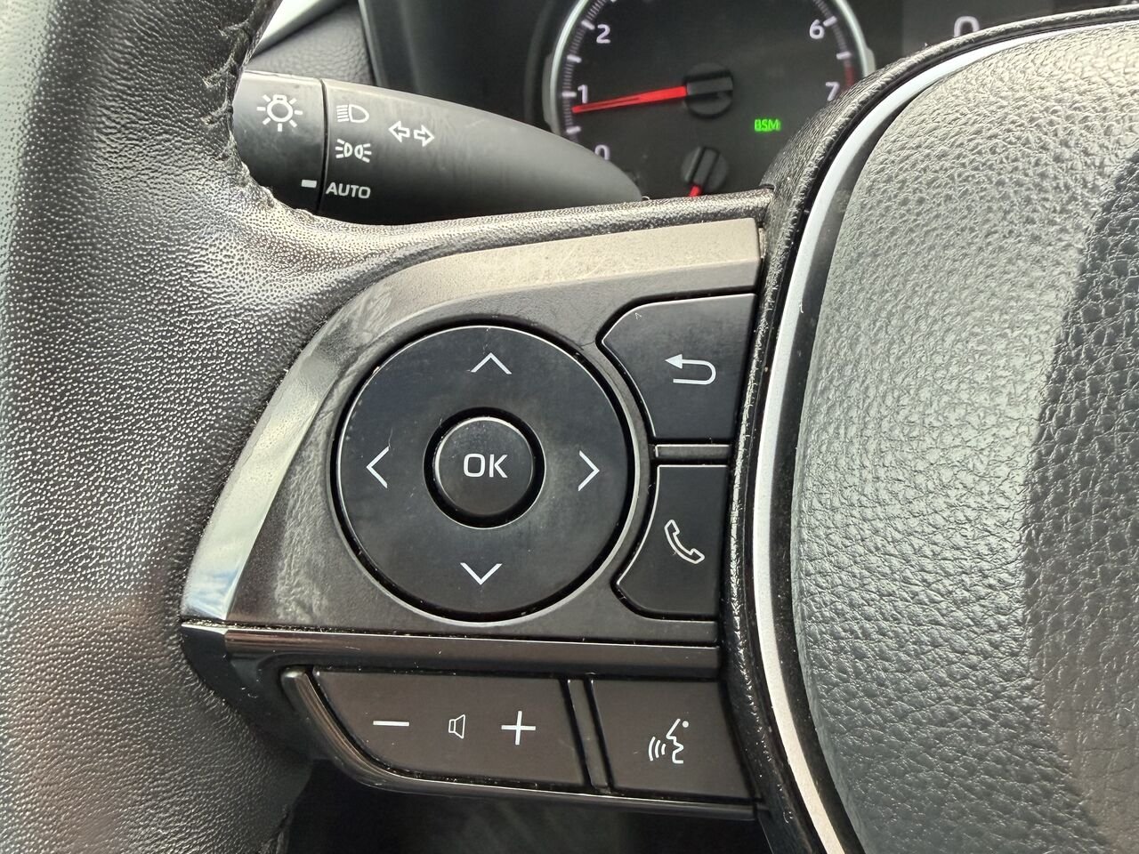 2022 TOYOTA RAV4 XLE PREMIUN XLE TI Grey Gatineau - photo #5