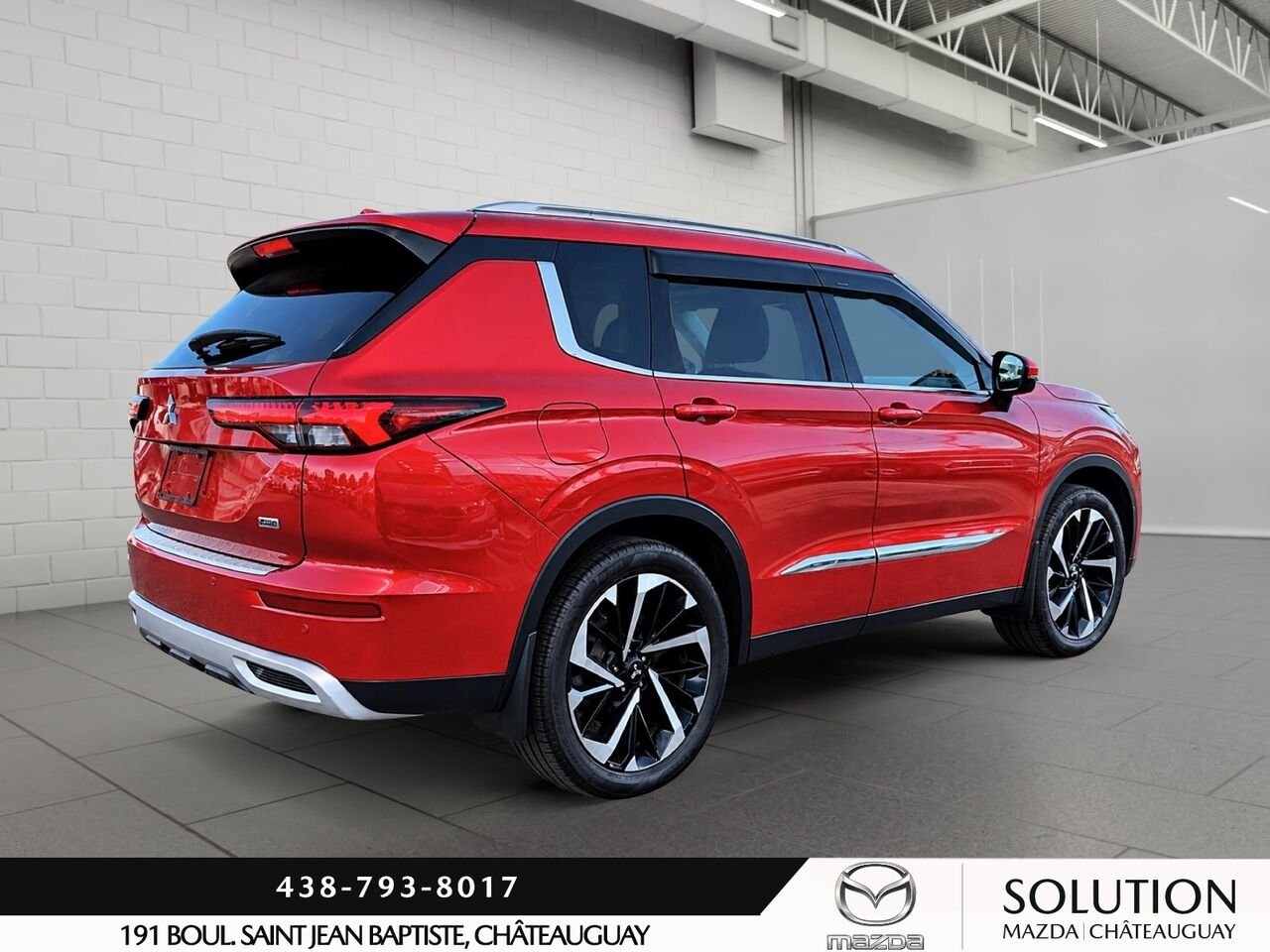 2023 Mitsubishi Outlander SE S-AWC Red Châteauguay - photo #3