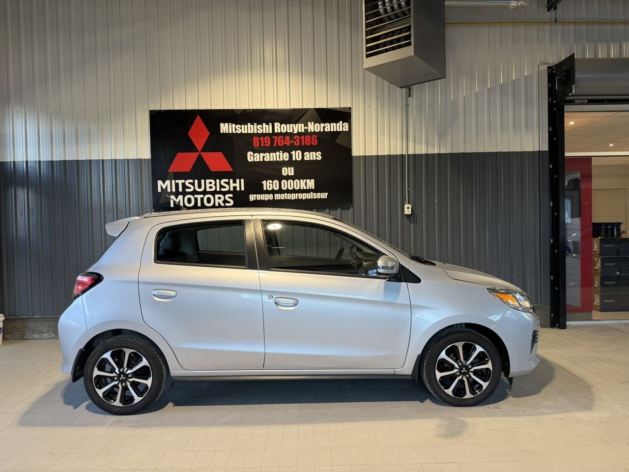 2024 Mitsubishi Mirage Silver Rouyn-Noranda - photo #3