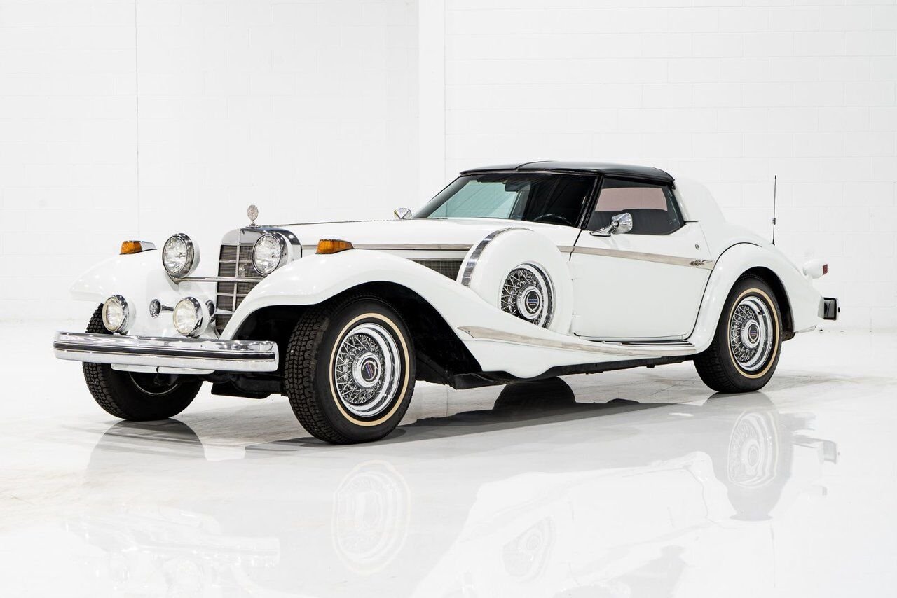 Phillips Motor Car Berlina Coupe Only 1 of 78 produced. Very rare | PRIX EN USD 1981 Blanc Montréal - photo #0