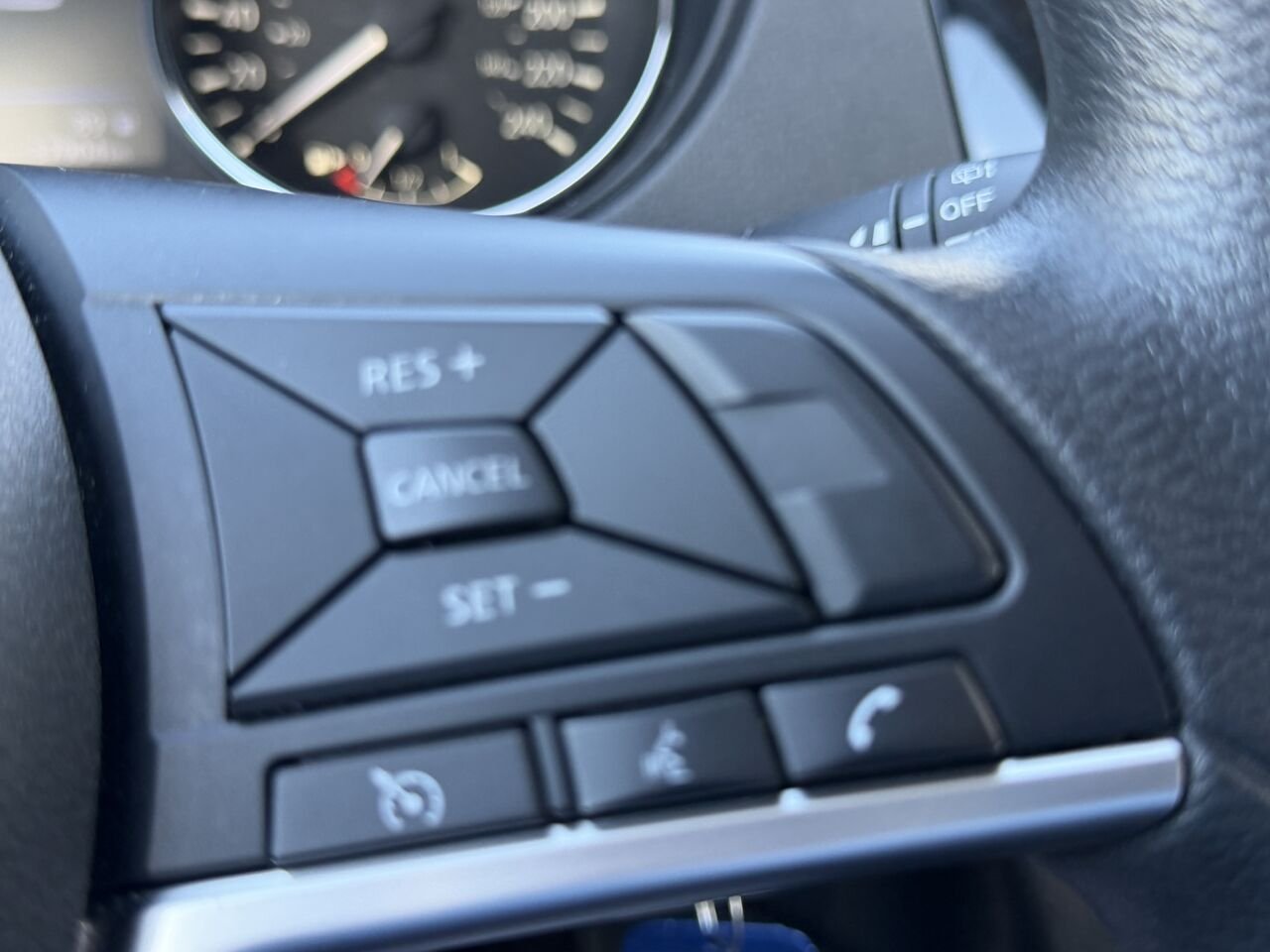 2021 Nissan Qashqai White Ste-Marie - photo #12