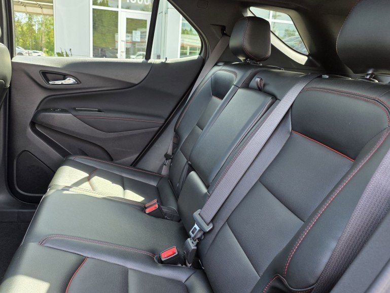 Chevrolet Equinox RS AWD 2024 Noir Mont-Laurier - photo #17