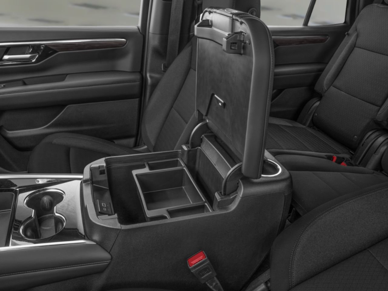2027 CHEVROLET Tahoe 4 RM 4 portes LS STERLING GREY METALLIC Sherbrooke - photo #9