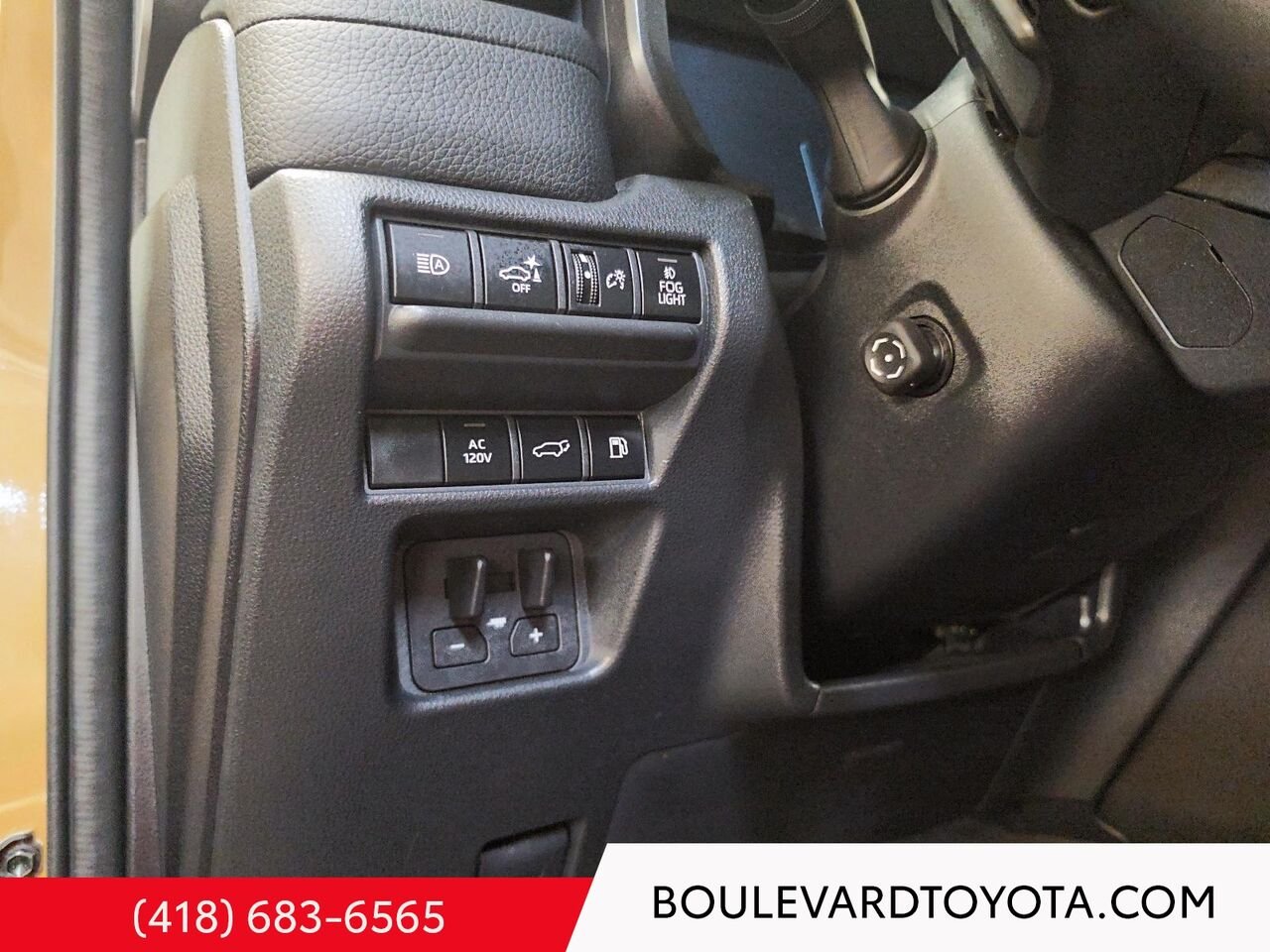 Toyota LAND CRUISER 100345A-85 | PREMIUM, 4X4 2025 Brun Québec - photo #15