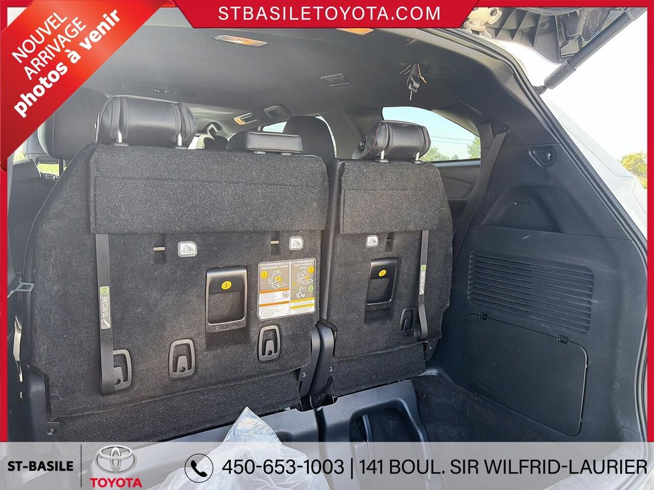 2025 TOYOTA SIENNA HYBRIDE White Saint-Basile-le-Grand - photo #11