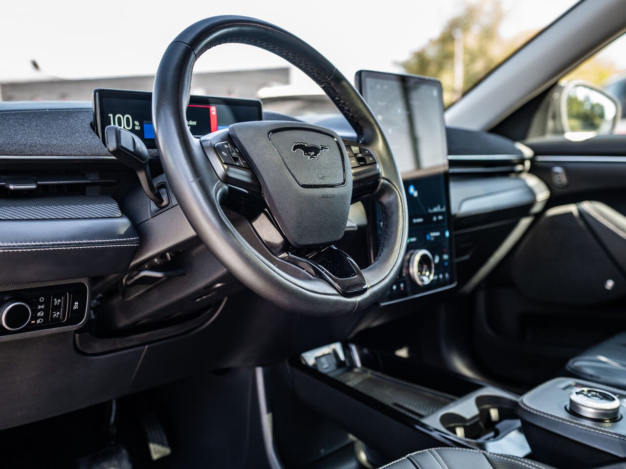 2023 Ford Mustang Mach-E Black Sainte-Julienne - photo #19