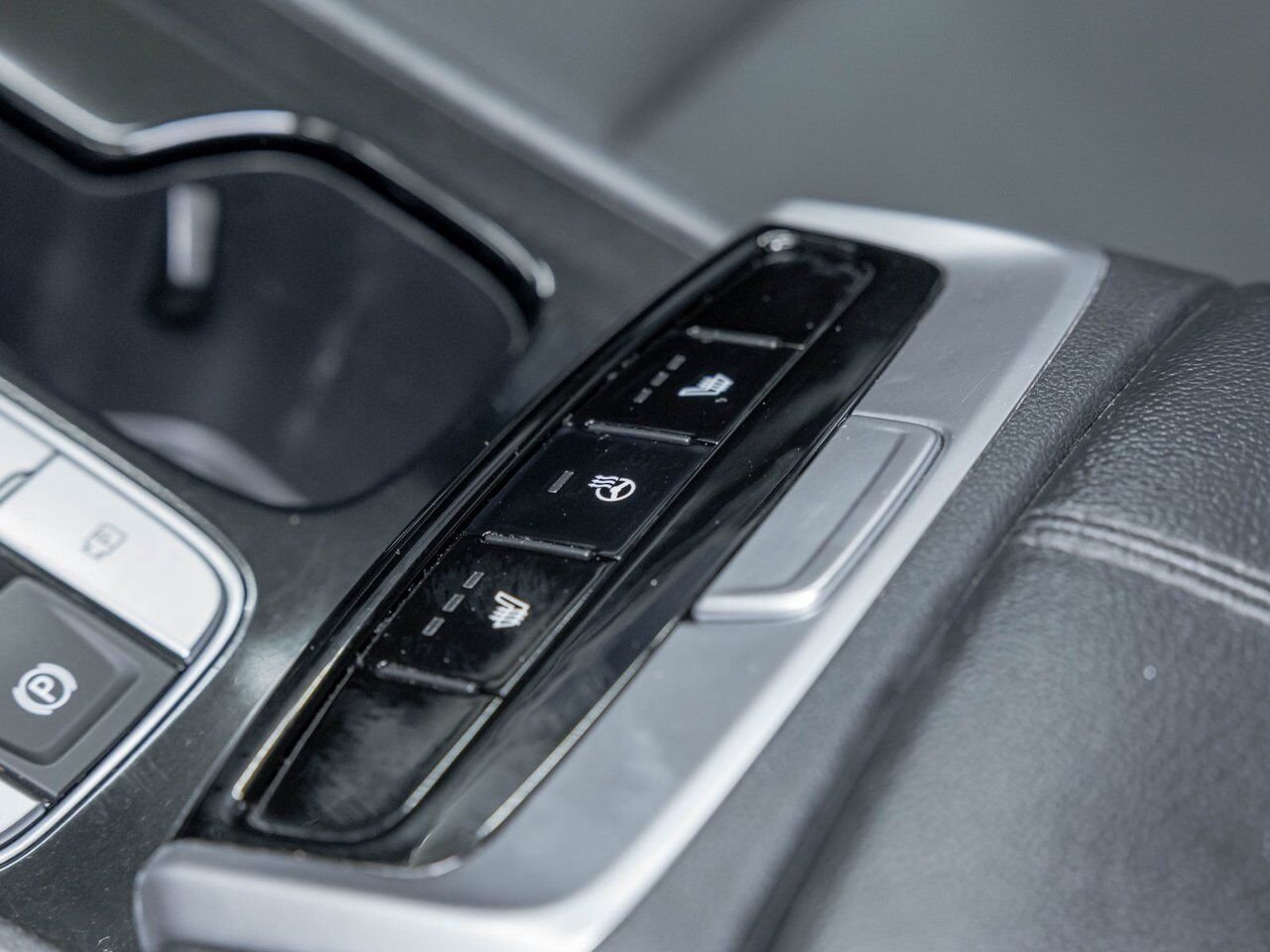 Hyundai Santa Cruz 2.5T TREND AWD *TOIT* BOSE *NAV* SIEGES CHAUFF 2024 Gris Saint-Jérôme - photo #17