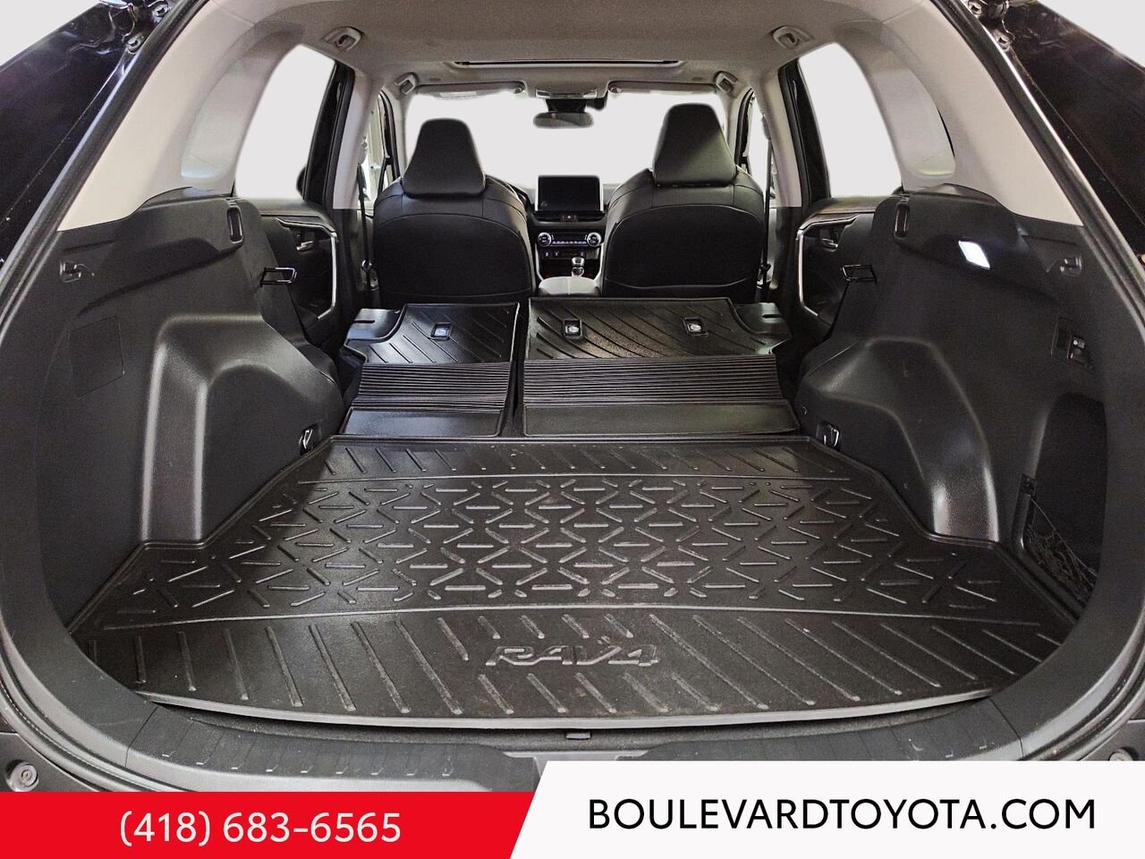 2024 Toyota RAV4 97734B-130 | TRAIL Midnight Black Metallic Québec - photo #21