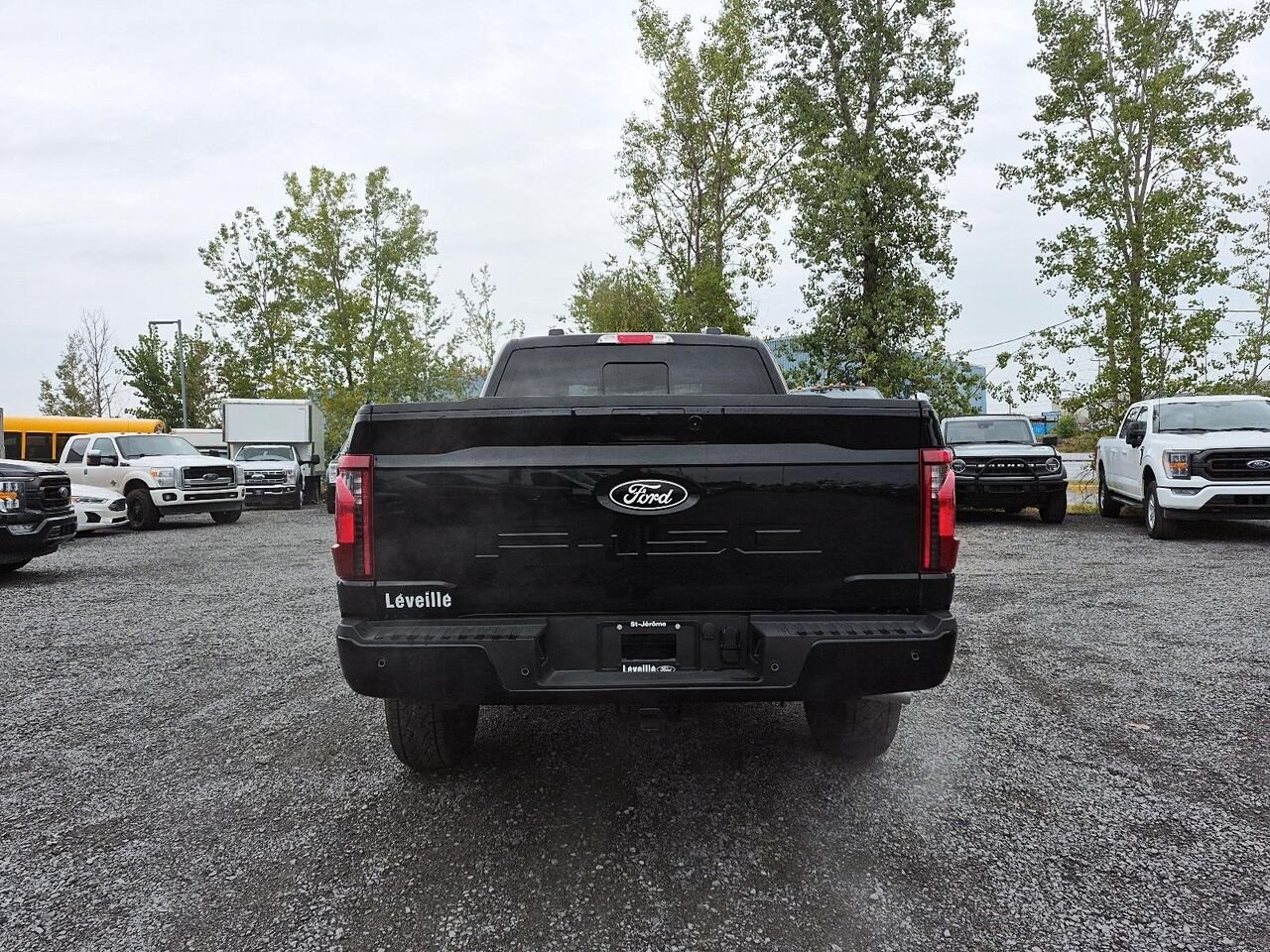 2026 Ford F-150 Agate Black Metallic Saint-Jérôme - photo #4