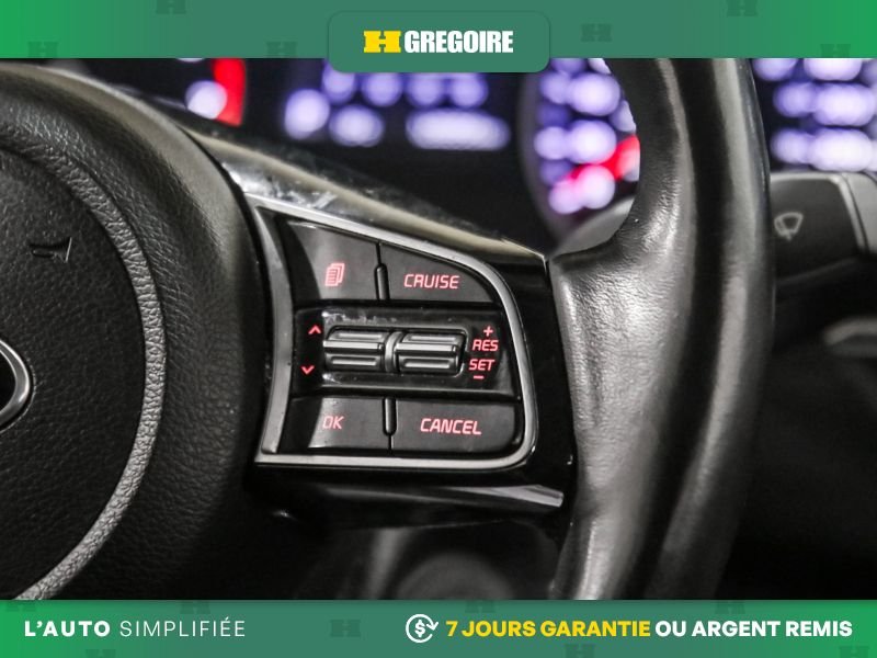 Kia Forte 2020 Argent Saint-Léonard - photo #20