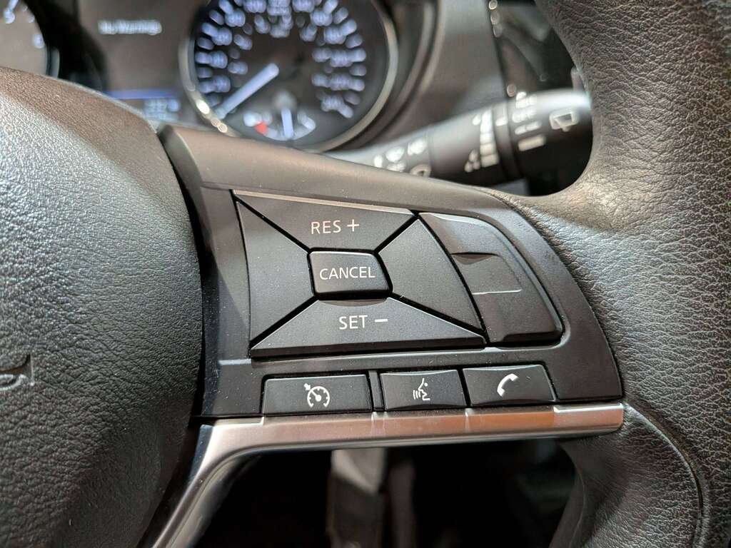 2023 Nissan Qashqai FWD S CVT Black Val-David - photo #14