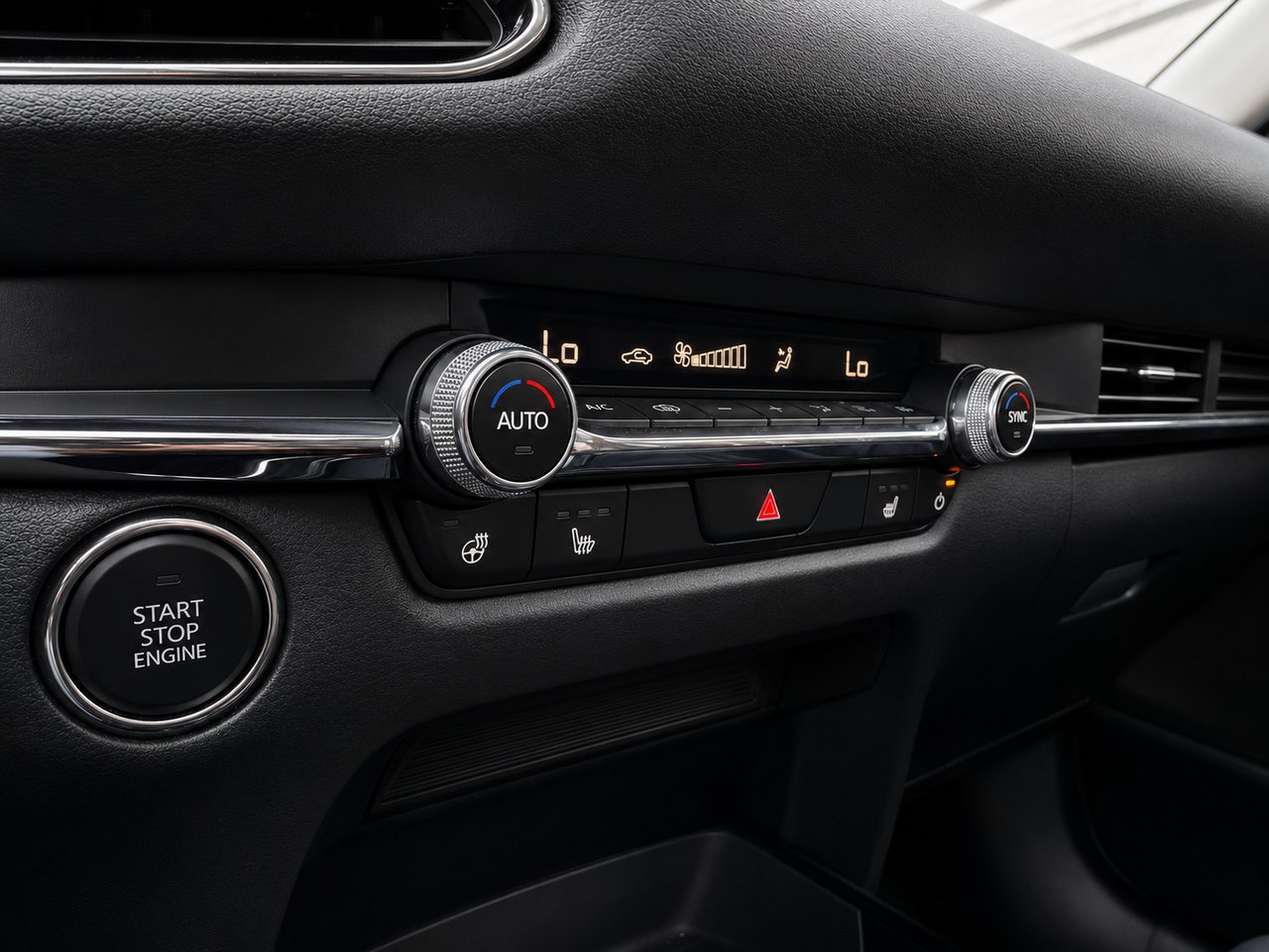 2024 Mazda CX-30 GT Black Châteauguay - photo #11