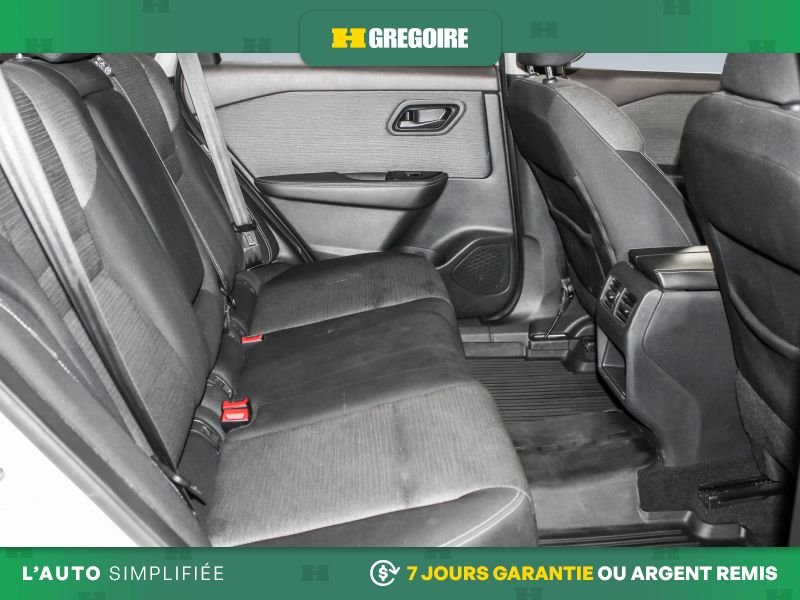 2021 Nissan Rogue White Blainville - photo #19