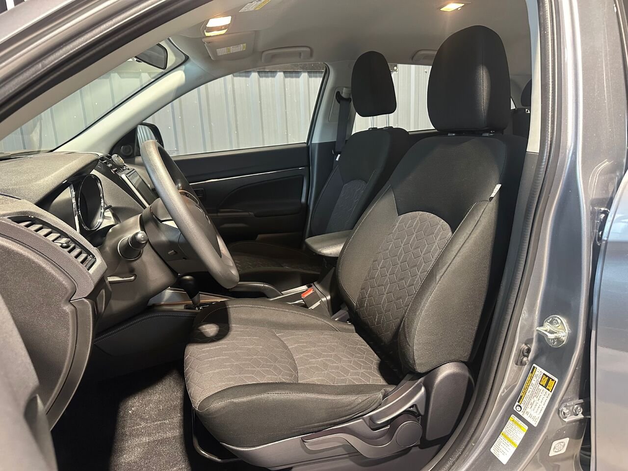 Mitsubishi RVR A01778 | ES TA 2023 Gris  - photo #8