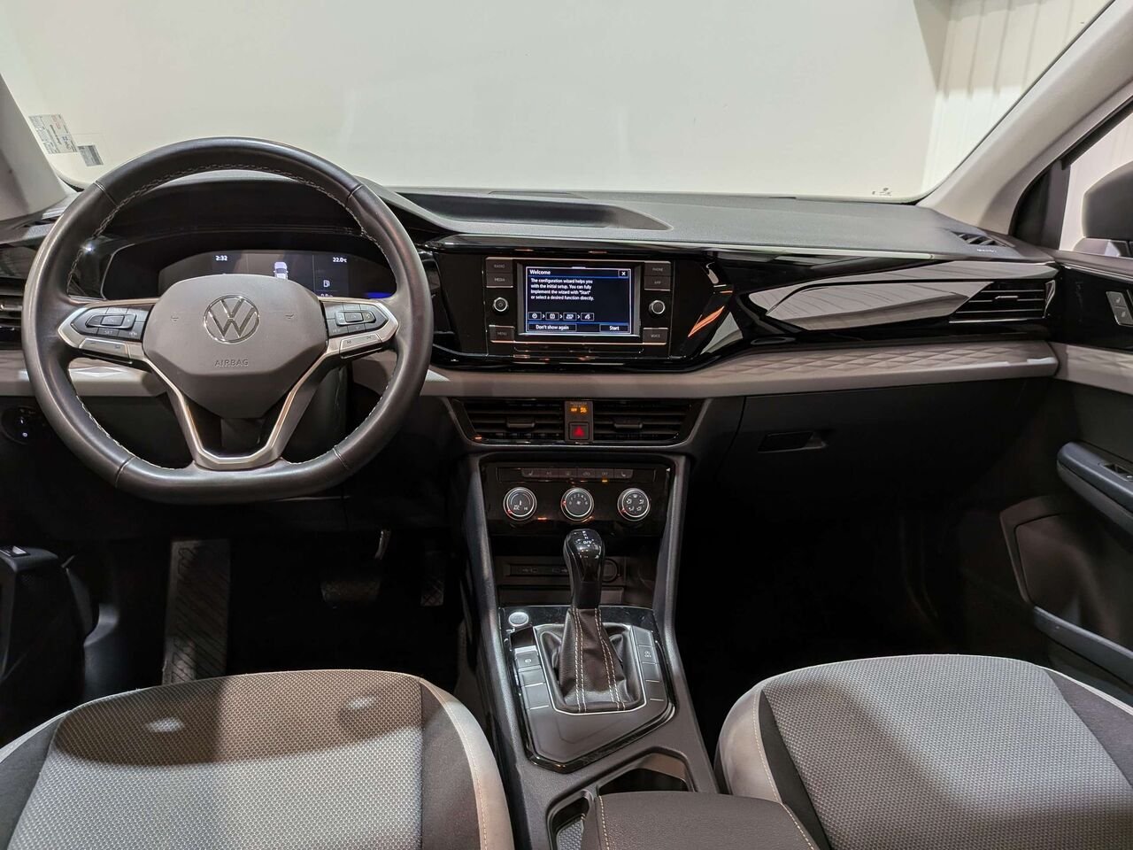 2024 Volkswagen Taos Trendline FWD Grey Val-David - photo #12