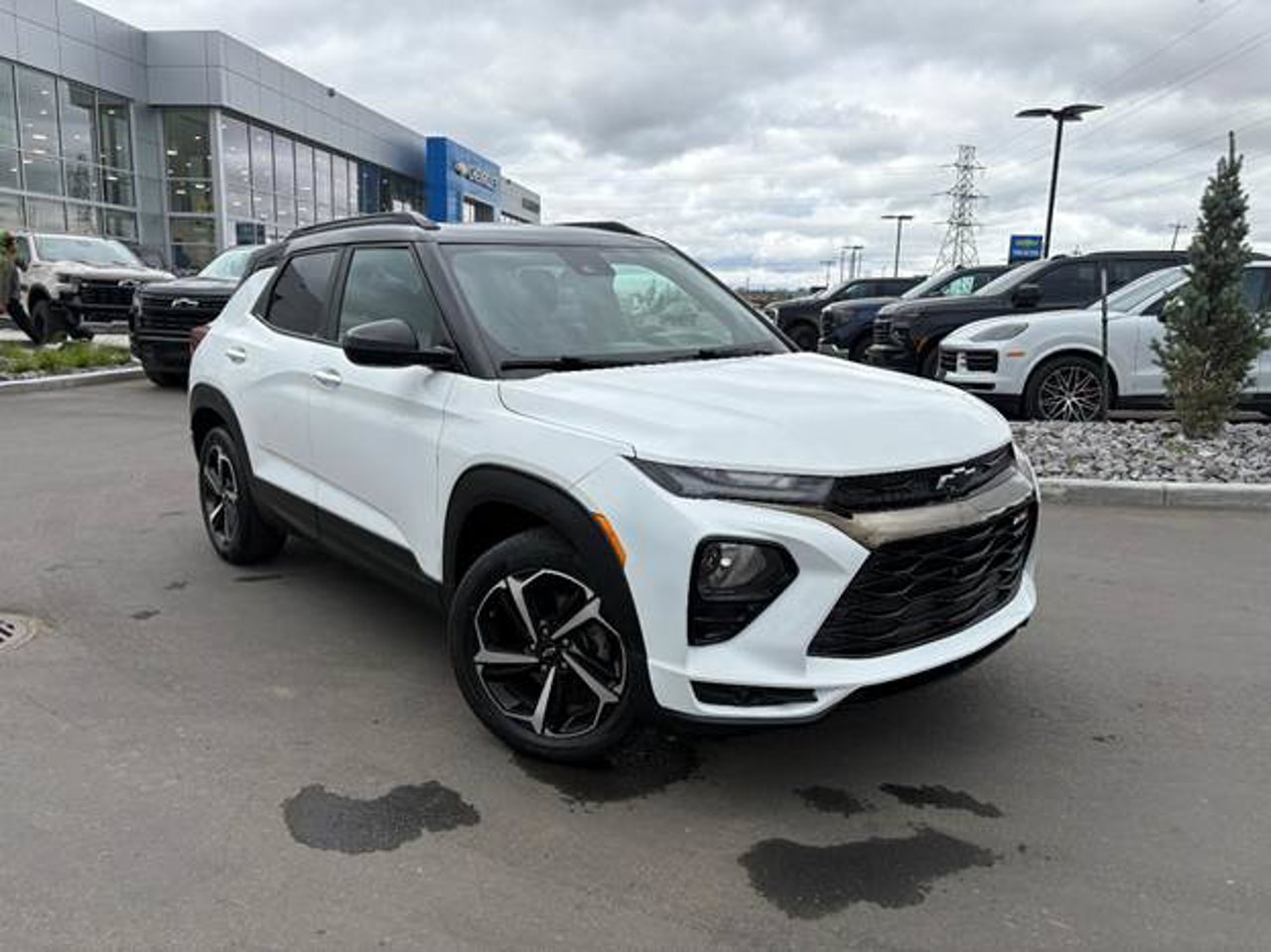 2021 Chevrolet Trailblazer AWD 4dr RS White Sherwood Park - photo #1