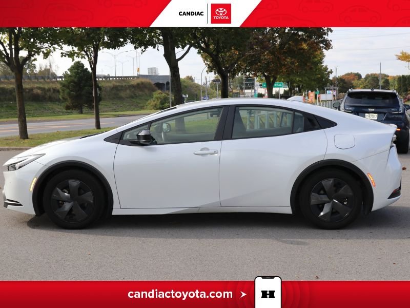 2024 Toyota Prius White Laval - photo #5