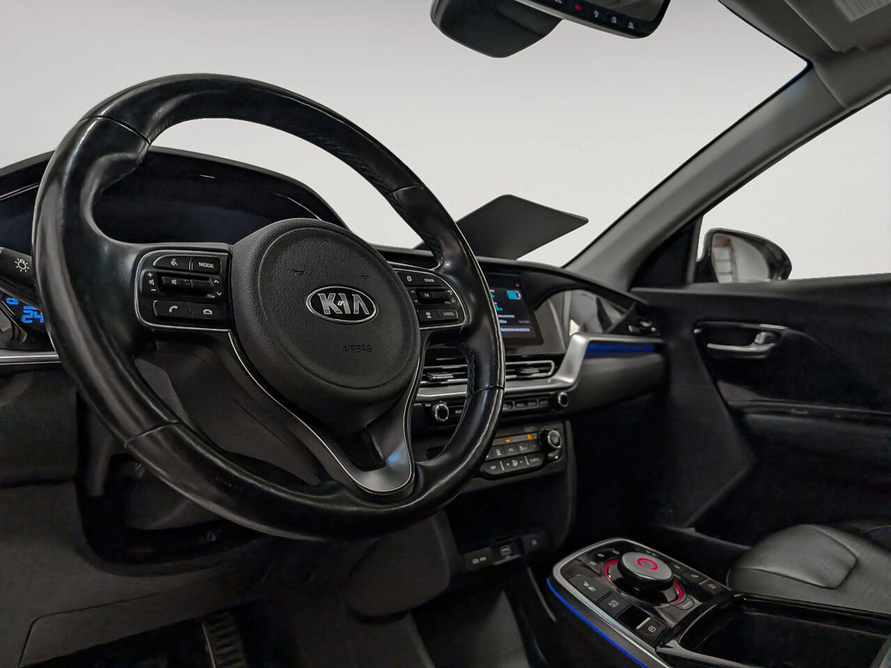 Kia NIRO EV SX Touring Toit Ouvrant Sièges Chauffants 2020 Sherbrooke - photo #7