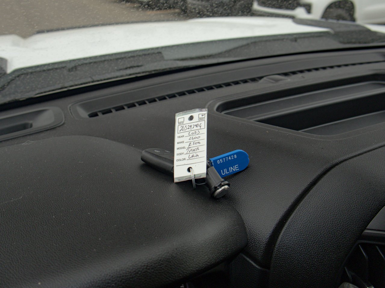 2025 Chevrolet Silverado 2500HD 4WD Crew Cab 159 Work Truck White Sherwood Park - photo #31