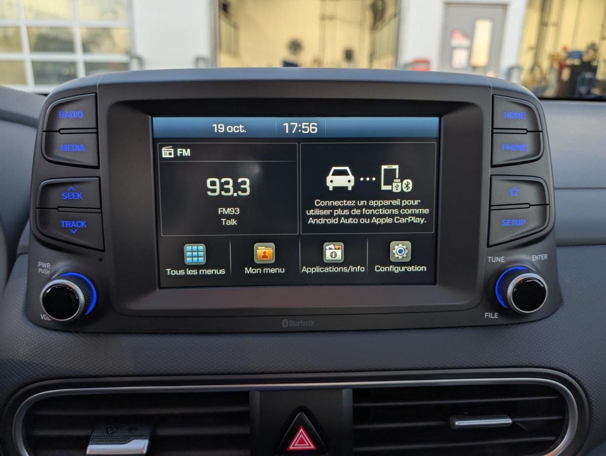 2021 Hyundai Kona Black  - photo #13