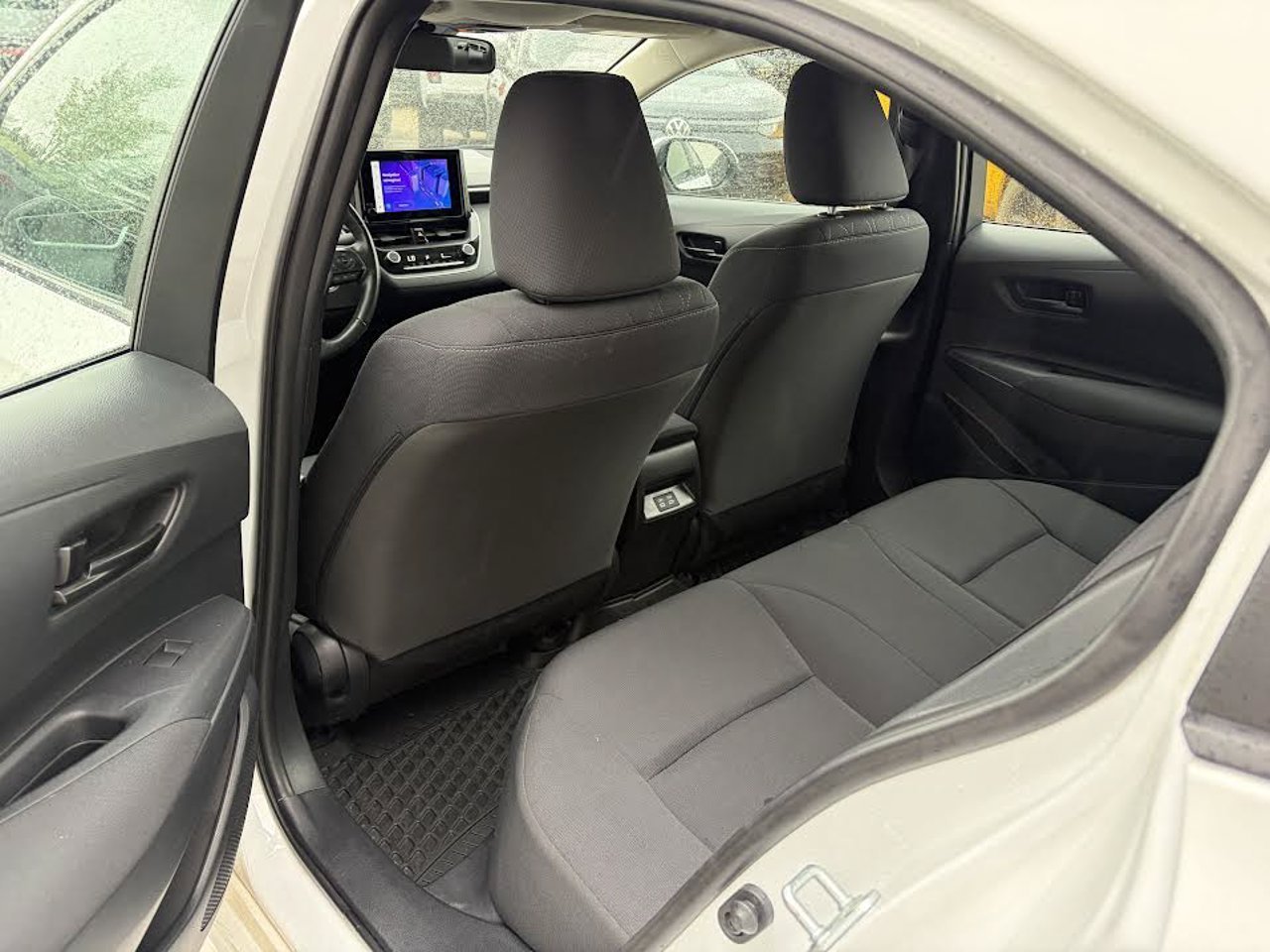 2024 Toyota Corolla LE CVT White Sherwood Park - photo #5
