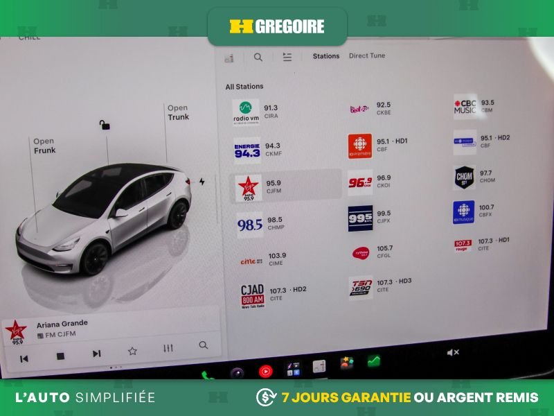 2022 Tesla Model Y White Blainville - photo #11