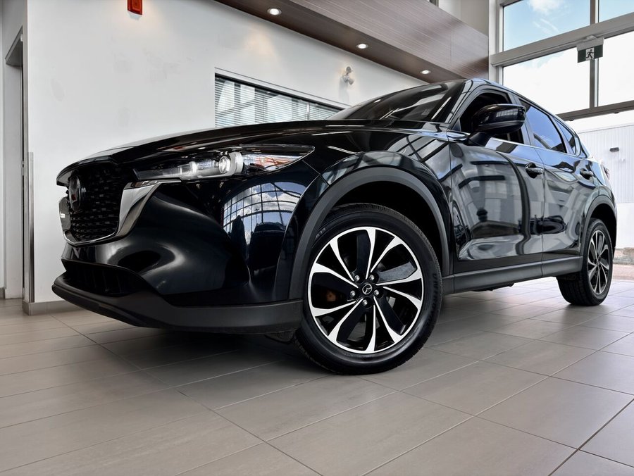 2022 Mazda CX-5 2022 Black
