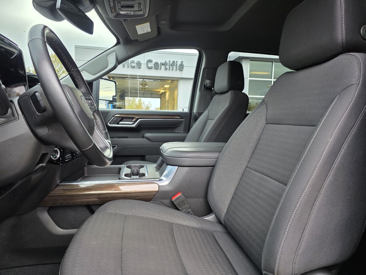 Chevrolet Silverado 2500HD LT TrailBoss 2025 Gris Mont-Laurier - photo #20