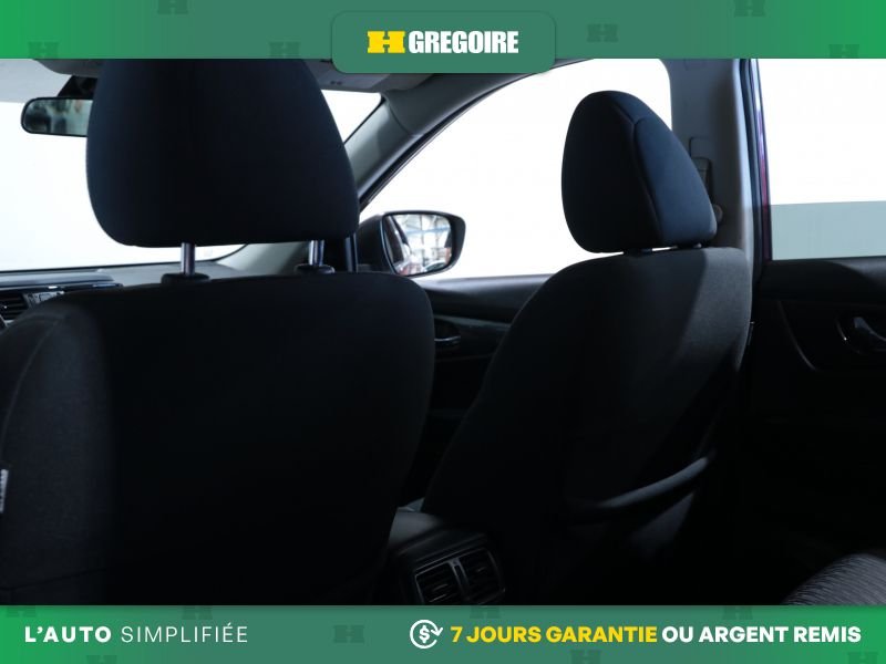 2020 Nissan Rogue Red Blainville - photo #24