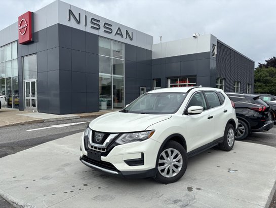 2017 Nissan Rogue 2017 White