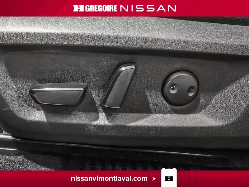2023 Nissan Rogue White Blainville - photo #16