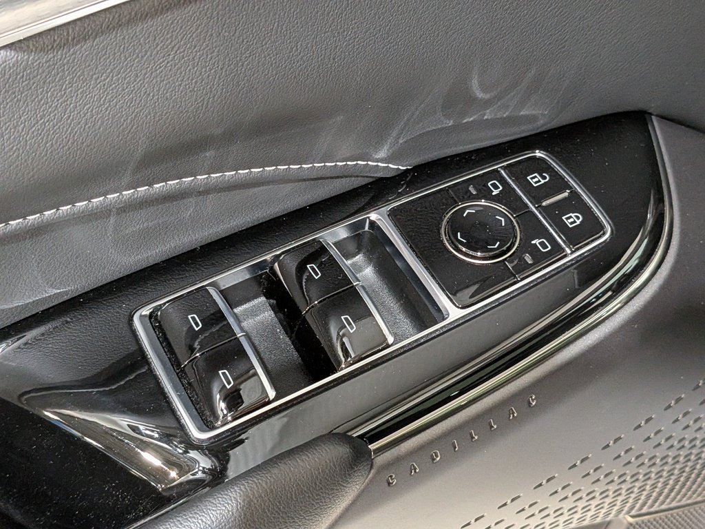2024 Cadillac LYRIQ 4dr Tech w/1SA Grey Val-David - photo #37