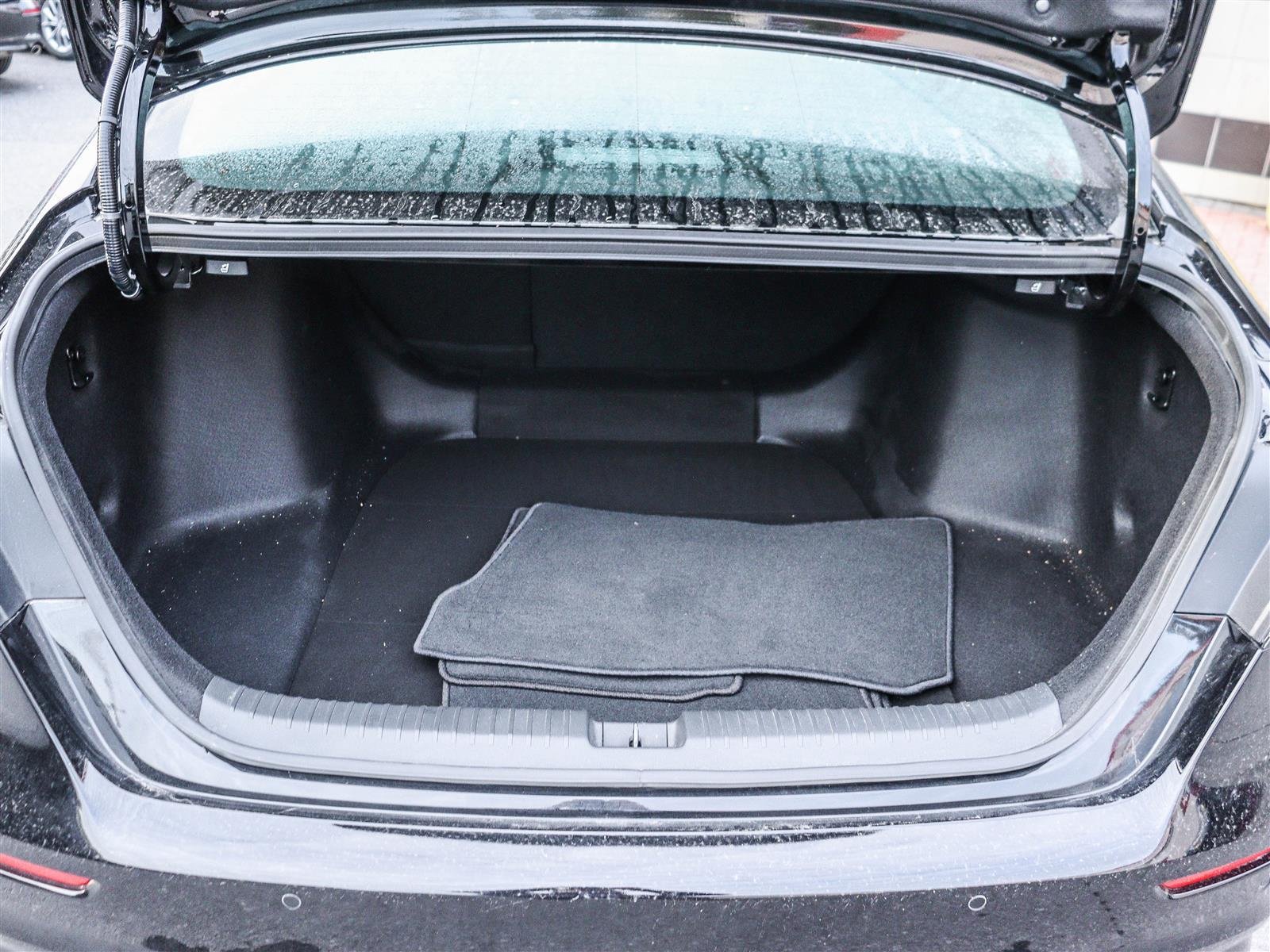 2024 Honda Accord Hybrid Touring Ottawa & Gatineau - photo #18