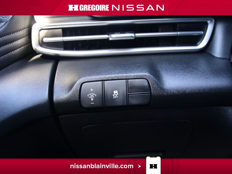 2025 Hyundai Elantra Grey Laval - photo #21