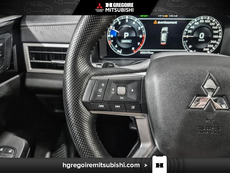 2024 Mitsubishi Outlander Grey Blainville - photo #20